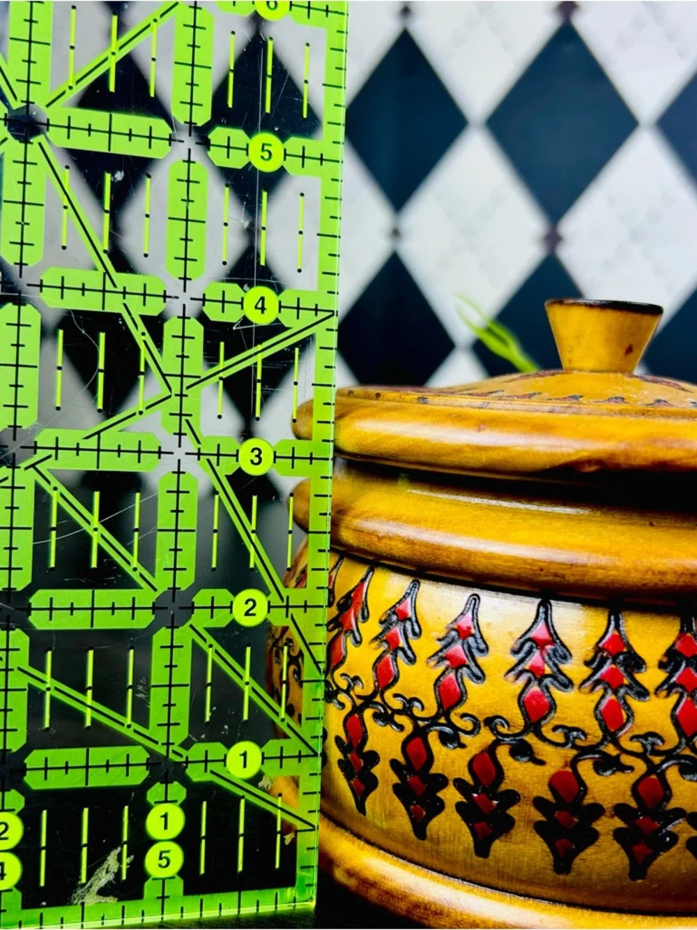 Romanian Wooden Box Hand Carved Poiana Brasov Folk Art Lidded Container - Picture 15 of 15